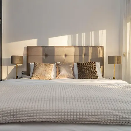 Rg312 - Royal Garden By Roomservices Apartment *