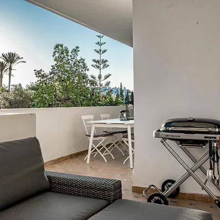 Rg312 - Royal Garden By Roomservices Apartment *